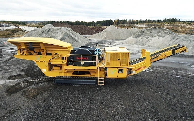 Keestrack-B4-mobile-jaw-crusher-quarry-crushing