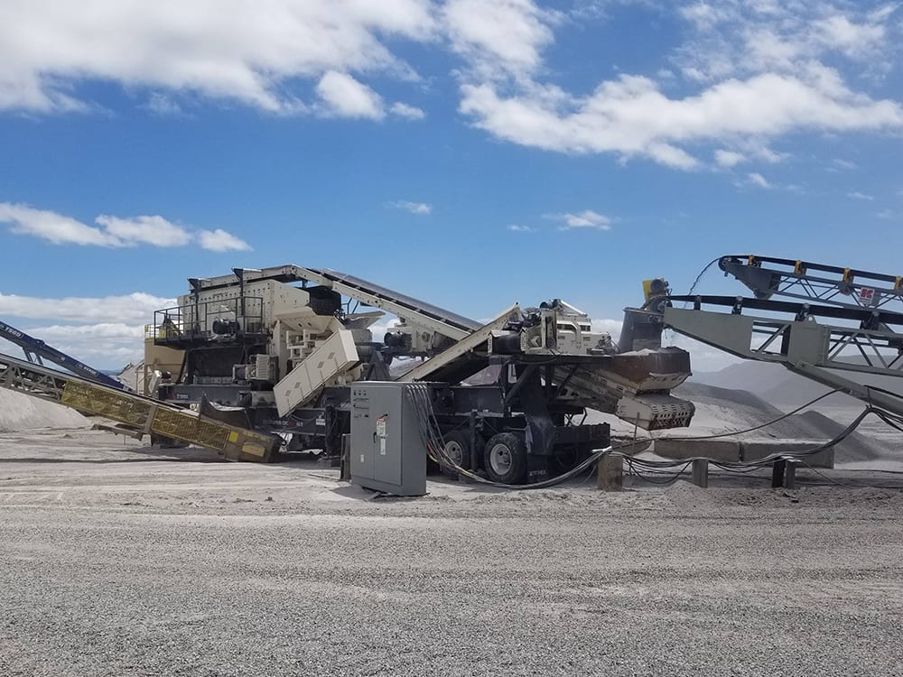 Cedarapids CRC380XHLS portable cone crusher