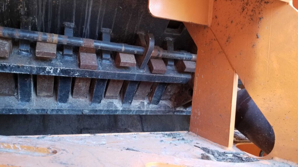 Used Doppstadt DW3060 slow speed shredder for sale