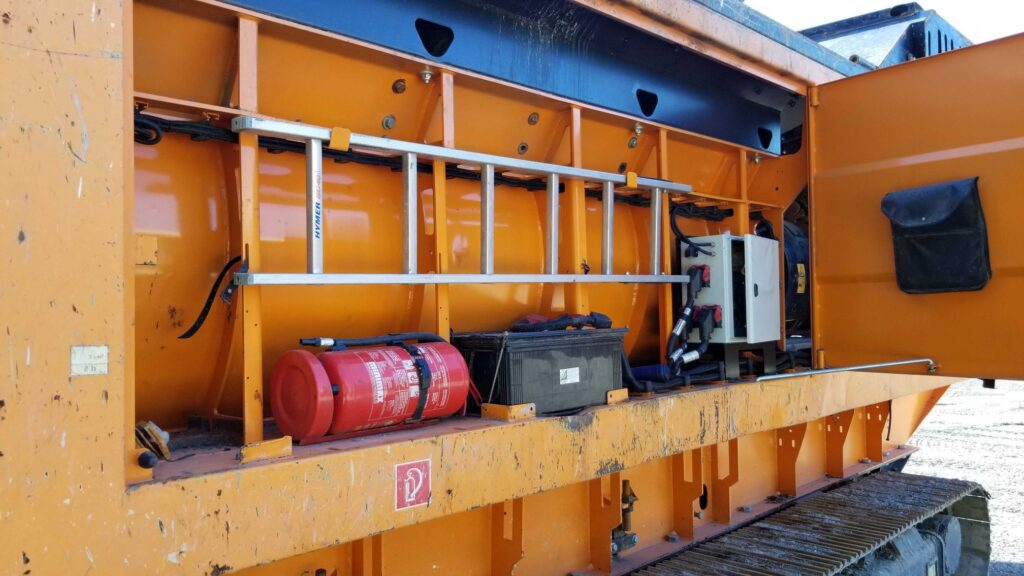 Used Doppstadt DW3060 slow speed shredder for sale