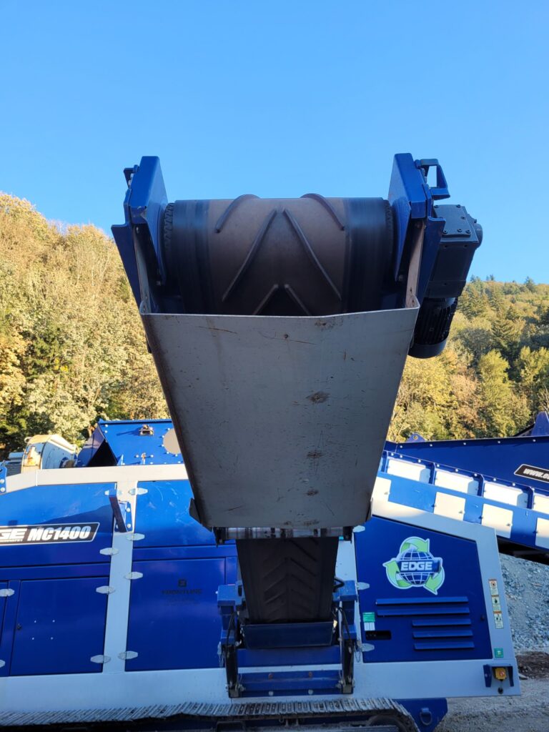 Used Edge MC 1400 material classifier for sale