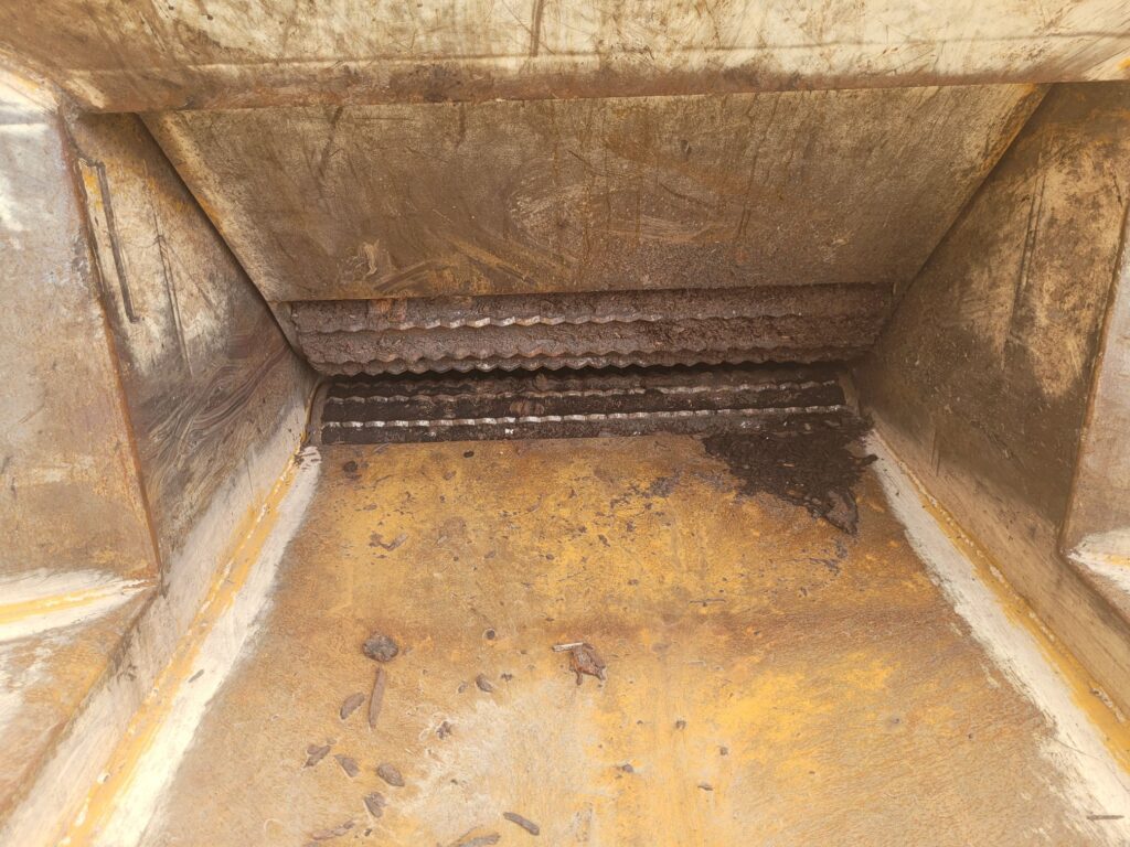 Used CBI 7544 flail debarker chipper for sale