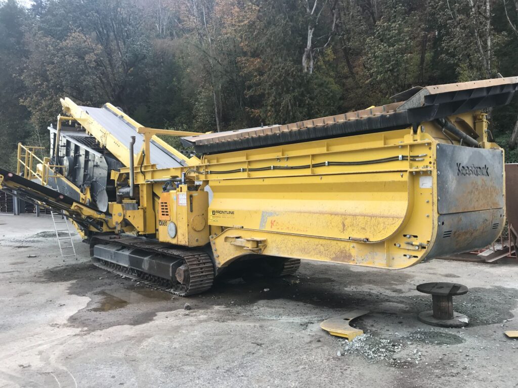 Used Keestrack C6 screener with wash deck for sale and rent