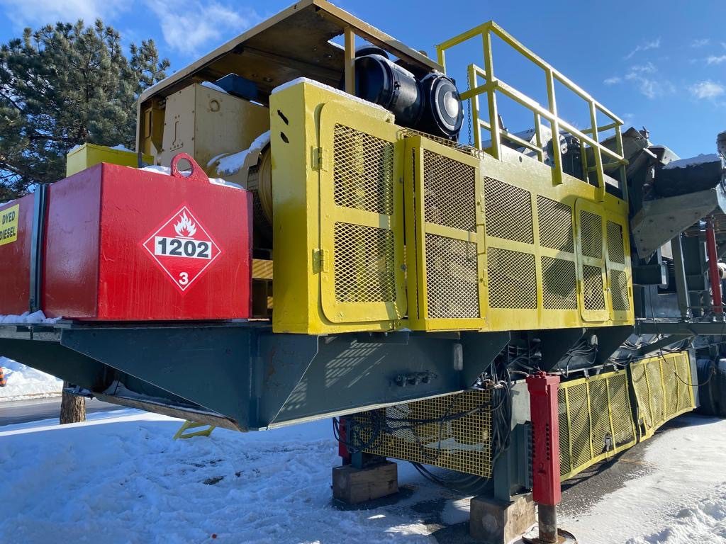 Used Lippmann Milwaukee 4800 Closed Circuit Impact Crusher for sale