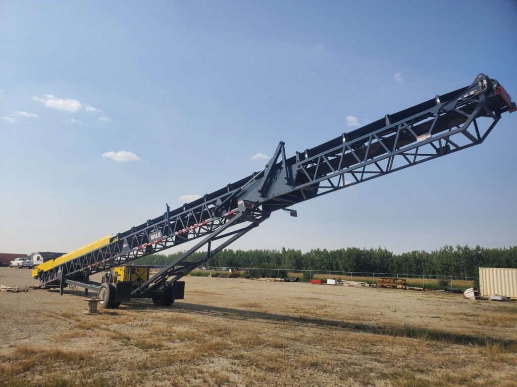 Vale 80' radial stacker