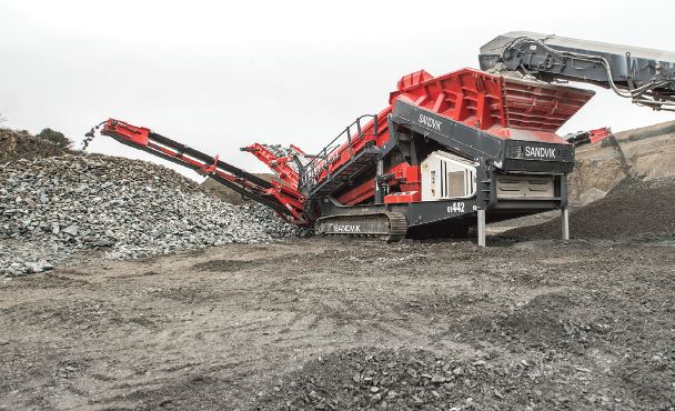 Sandvik QE442 Screening Plant