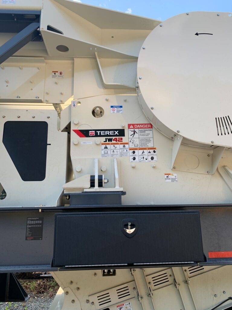 Cedarapids CRJ 3042 jaw crusher for sale