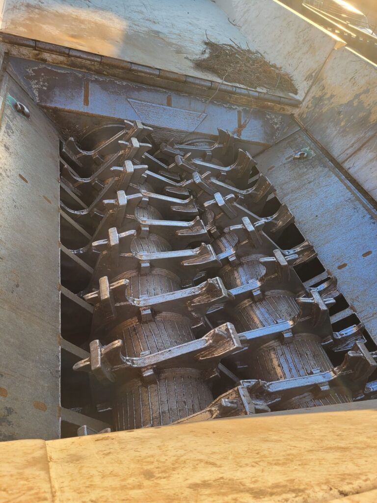 Used Terex Ecotec TDS 825 slow speed shredder for sale and rent