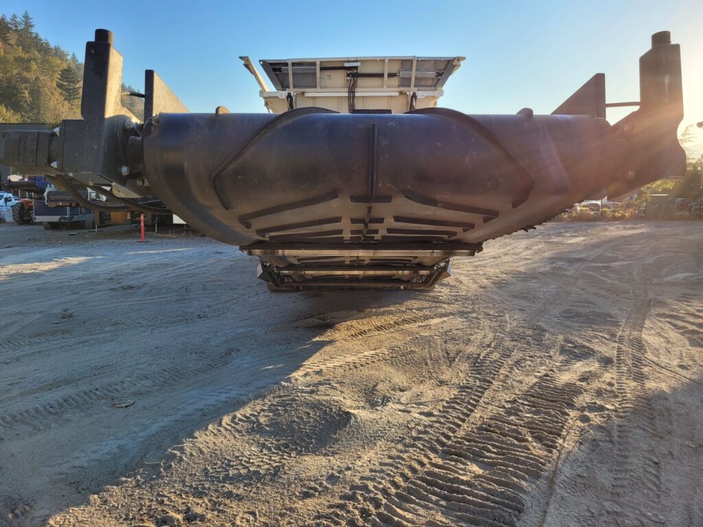 Used Terex Ecotec TDS 825 slow speed shredder for sale and rent