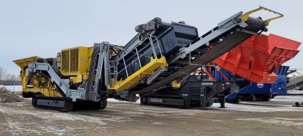 Keestrack R6 mobile impact crusher for sale and for rent