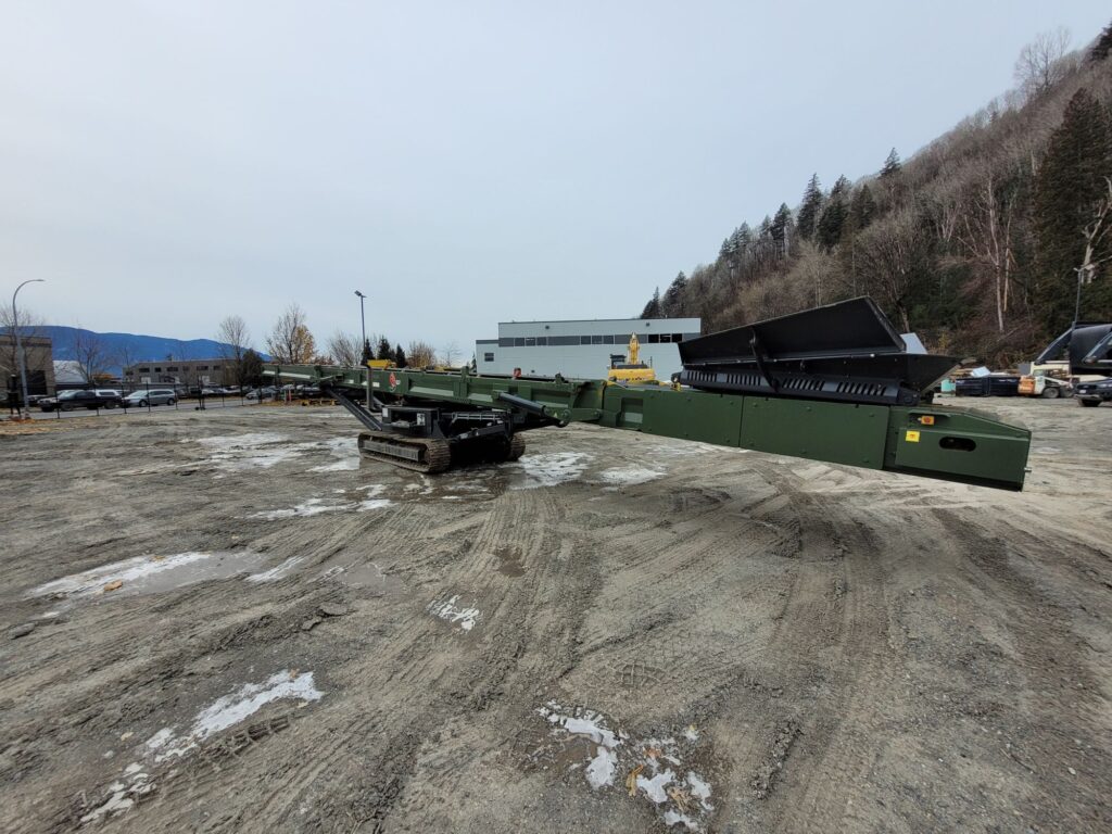 Used Keestrack S5 Stacking Conveyor